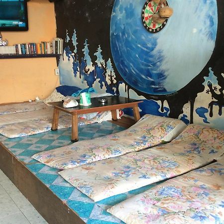 Maddy'S Hostel Ko Pha Ngan Exterior photo
