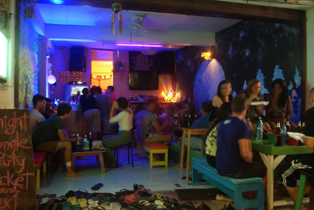 Maddy'S Hostel Ko Pha Ngan Exterior photo