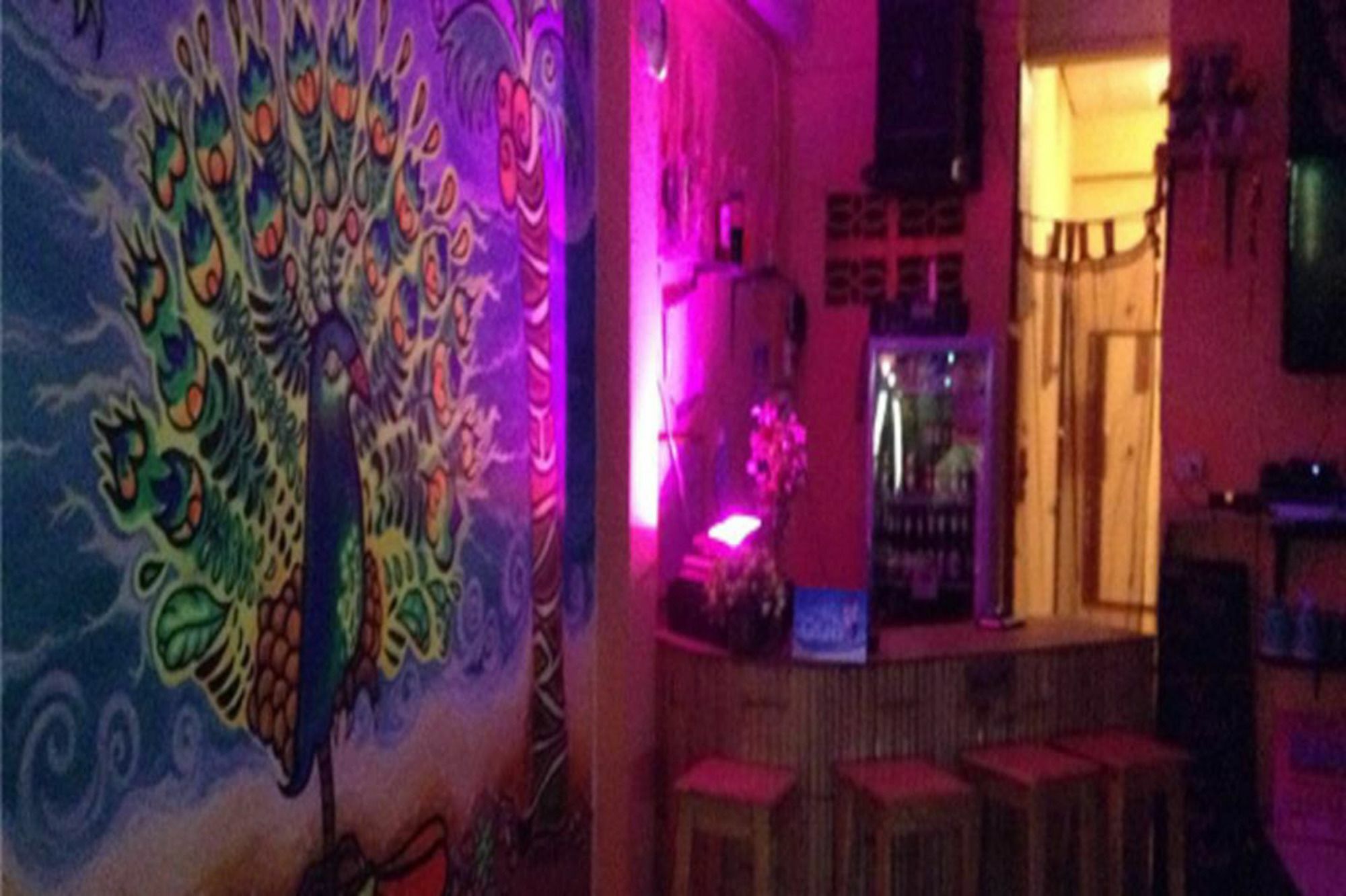 Maddy'S Hostel Ko Pha Ngan Exterior photo